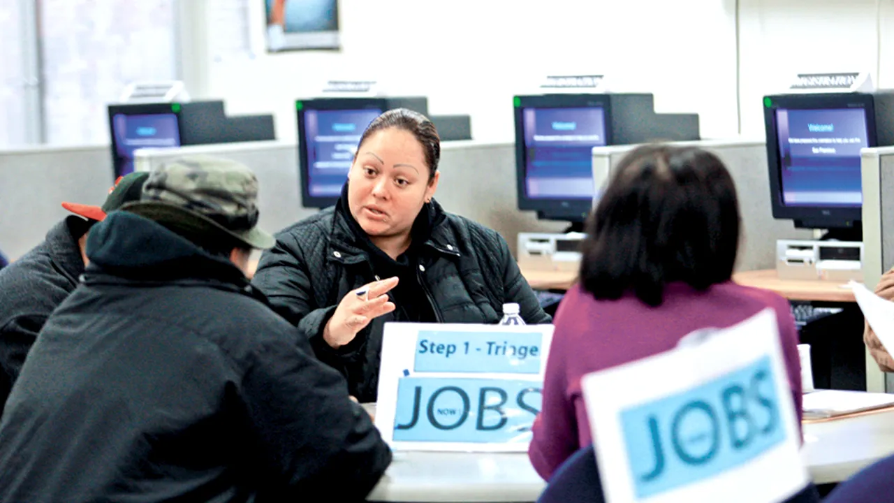 Șomajul din SUA a scăzut în septembrie la MINIMUL ultimilor patru ani