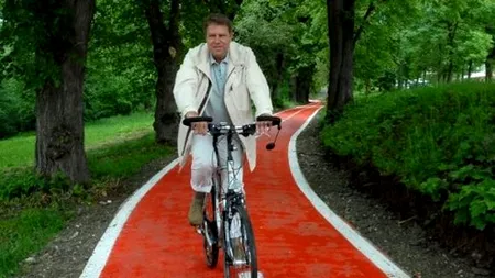 Repararea României bine făcute. De același meseriaș 