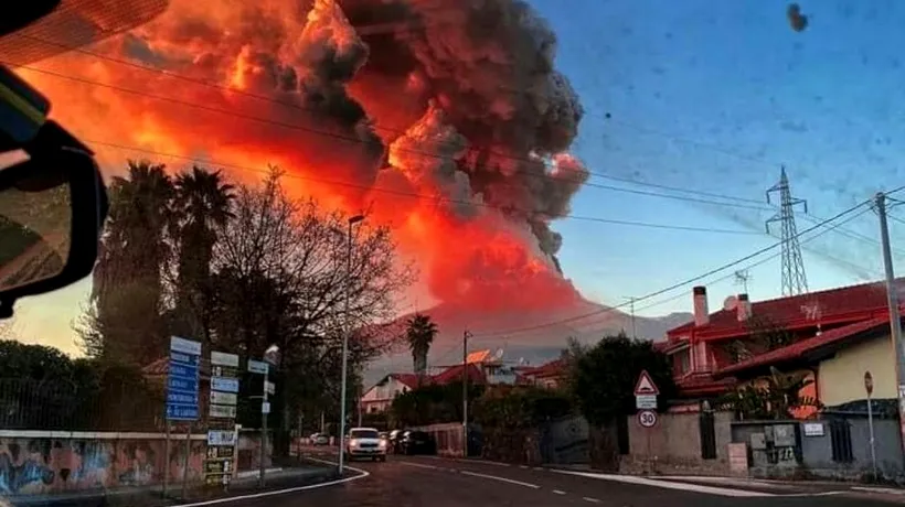 Vulcanul Etna a erupt spectaculos. Este cea mai mare erupție din ultimii ani  (Galerie FOTO și VIDEO)