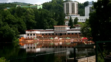 De ce nu s-ar putea finanța stațiunile balneare dintr-o taxă similară celei din Mamaia