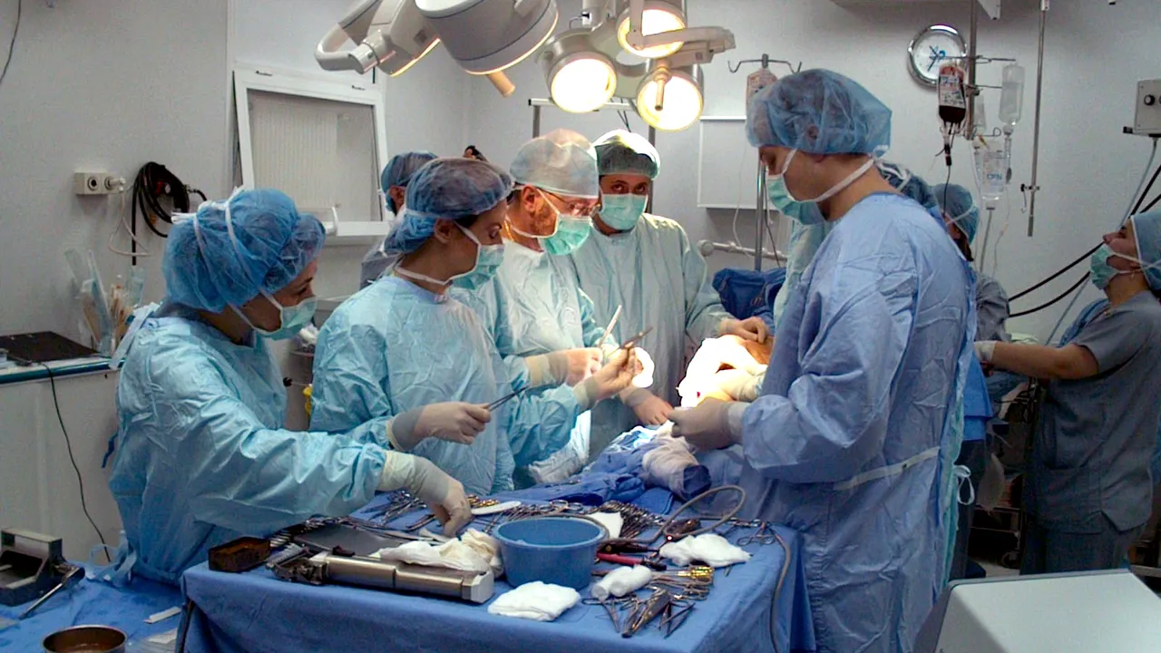 Numărul donatorilor de organe pentru transplant a scăzut. Cum își explică asta medicii