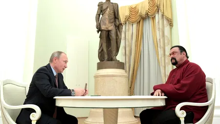 Steven Seagal, DECORAT de Vladimir Putin pentru „acțiuni umanitare”