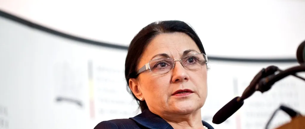 BACALAUREAT 2012. Andronescu: Cred că vom avea bacalaureat diferențiat în 2013, propun și un bacalaureat profesional