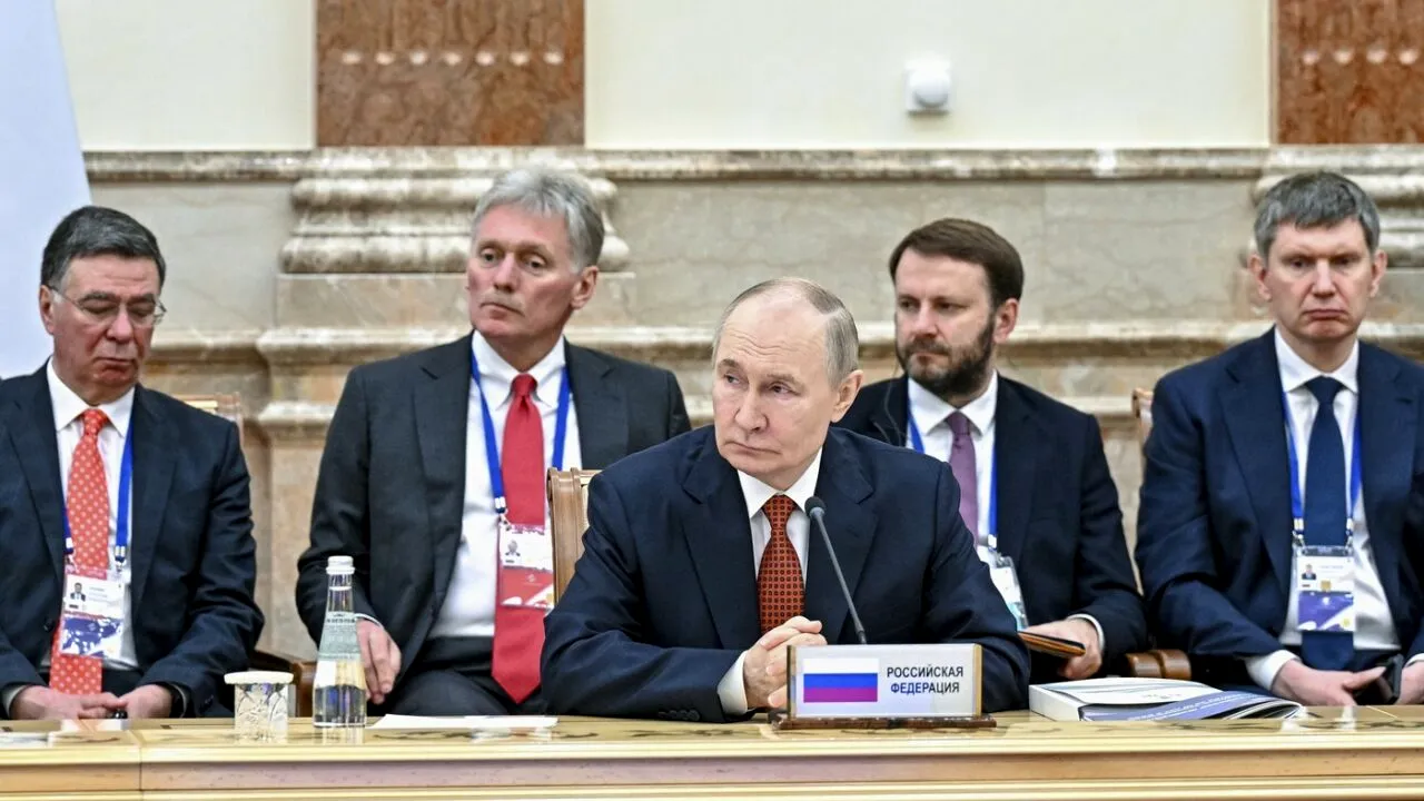 Rusia acordă o „atenție deosebită” declarațiilor lui Trump/ Putin este dispus să continue NEGOCIERILE privind un armistițiu în Ucraina