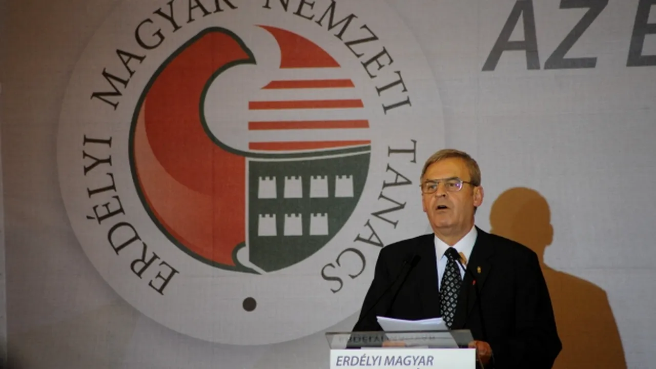 László Tőkés, mesaj de la Băile Tușnad: „În schimbul teritoriilor transilvănene pierdute, revendicăm drepturi, mai exact – AUTONOMIE”