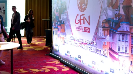 FORUMUL GLOBAL al NICOTINEI: Soluții inovatoare pentru fumători