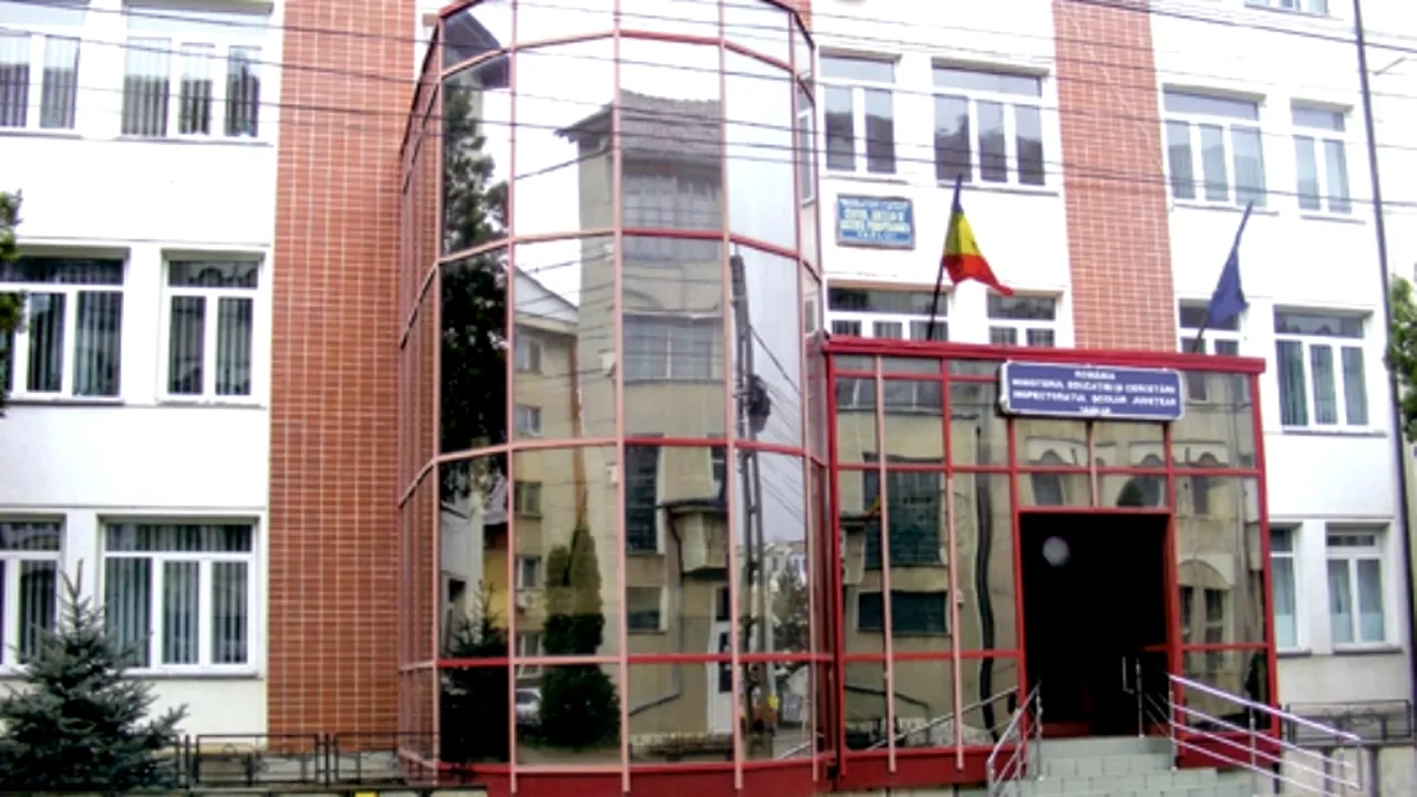 ISJ Vaslui interzice organizarea cursurilor festive de sfârșit de an în restaurante sau la terase