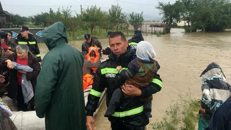 Arafat, probleme cu oamenii amenințați de inundații: Unii refuză evacuarea. La Covasna, am evacuat forțat mai mulți oameni. La Neamț se negociază