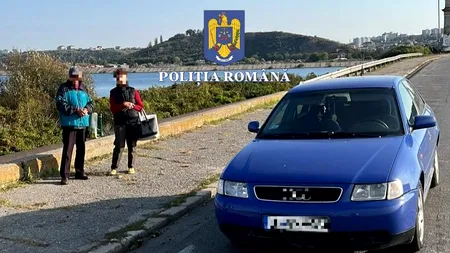 Un bărbat care transporta ilegal persoane s-a aruncat în Olt atunci când a fost prins de polițiști
