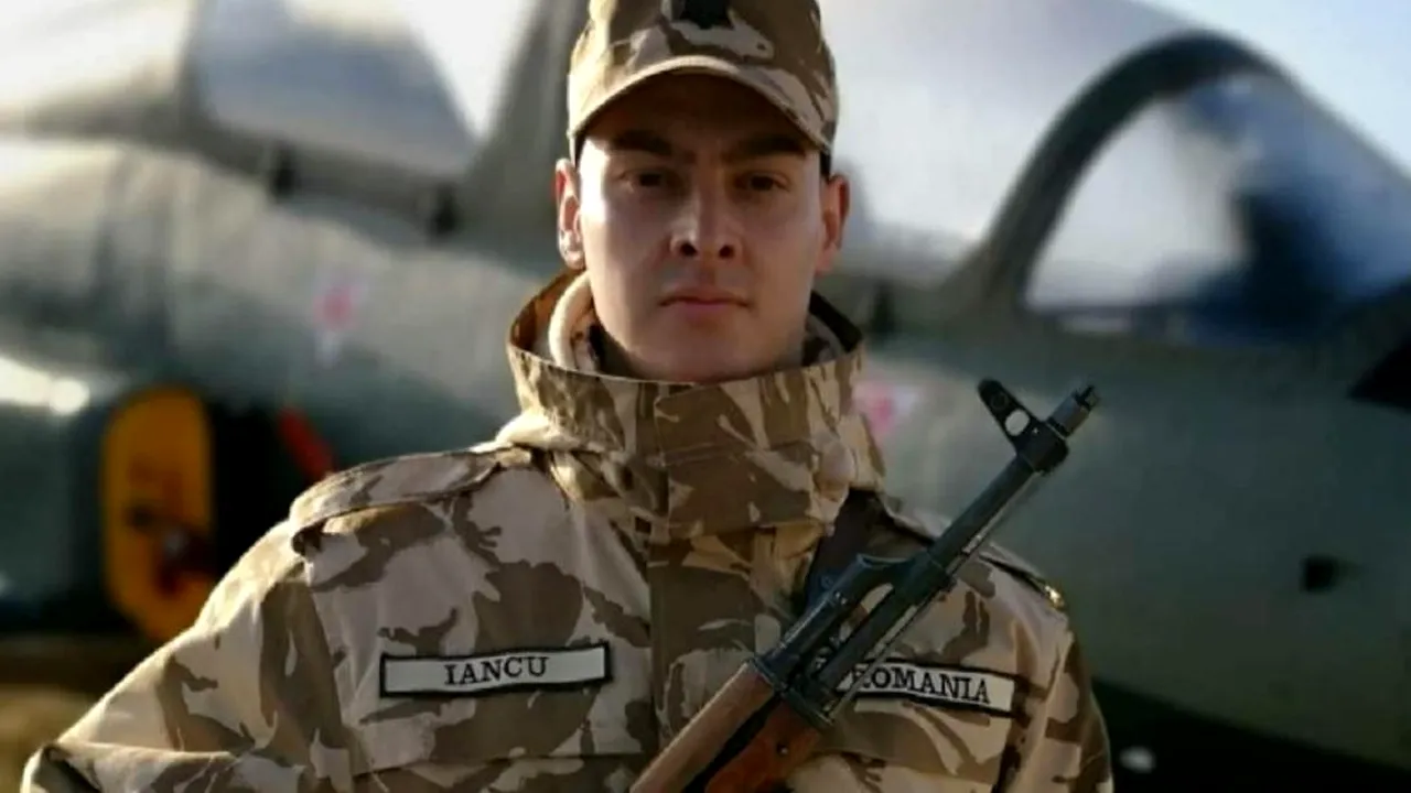 Aflat în timpul liber, un soldat a salvat o bătrână din incendiu. „Dacă puteți să ajutați, nu ezitați!”