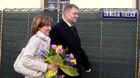Klaus și Carmen Iohannis, considerați un cuplu ideal de ziarul spaniol El Mundo