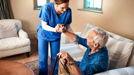 Ireal ce a pățit o tânără de 29 de ani, după ce s-a angajat BADANTĂ în casa unui pensionar italian. Ce i-a făcut bătrânul