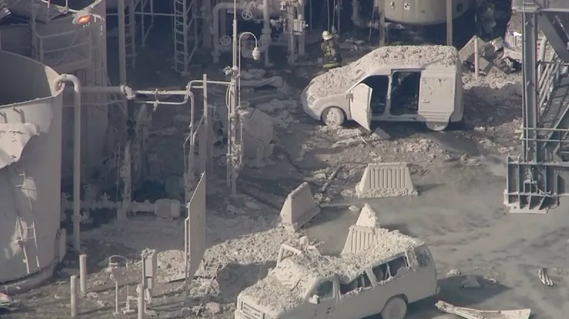 Explozie la o rafinărie din California: cel puțin trei persoane au fost rănite