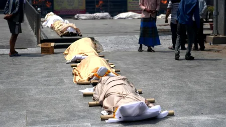 India a raportat cel mai mare număr de decese din cauza Covid-19 din lume, după ce un stat din estul ţării a revizuit cifrele