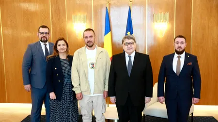 Ministrul de Externe s-a întâlnit cu marinarul care a fost ținut captiv în Yemen, de rebelii Houthi / Hurezeanu: 