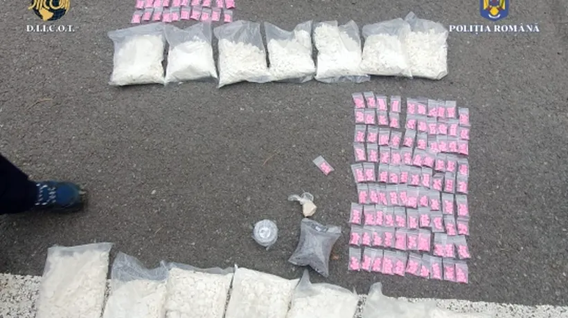 Captură de droguri de mare RISC, cu o zi înainte de Festivalul UNTOLD. Peste 1.700 de comprimate de ecstasy și 14 kilograme de substanță psihoactivă