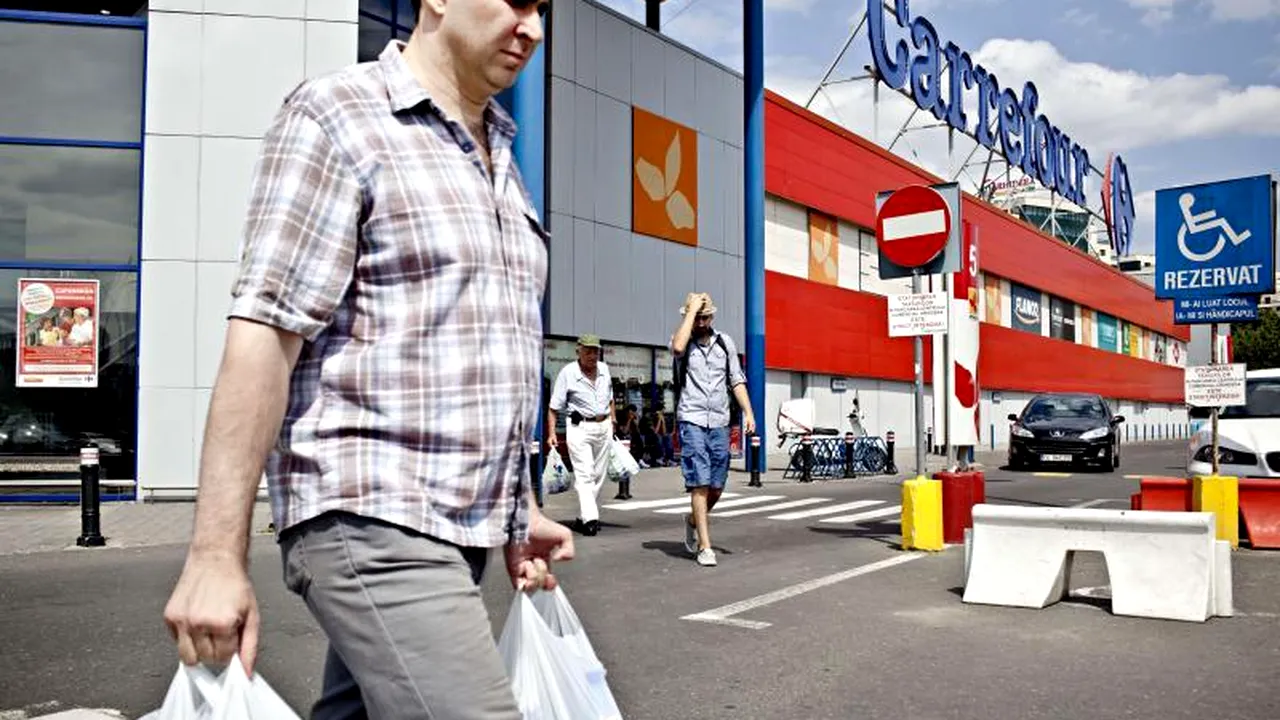 BLACK FRIDAY 2013 Carrefour. Laptop la 900 de lei și frigider la 600 de lei
