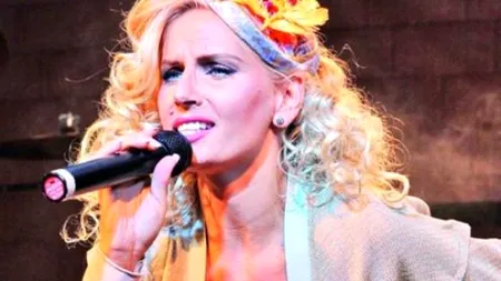 VIDEO. Andreea Bănică, în conflict cu o fană. 