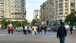 23 oameni s-au strâns până la ora asta la mitingul pro-Bolojan din Piața Victoriei. Este a doua zi consecutivă de proteste