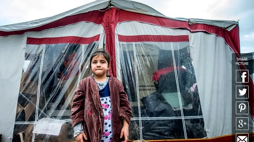 CRĂCIUN ÎN „JUNGLA DIN CALAIS. Imagini emoționante cu refugiații nimănui