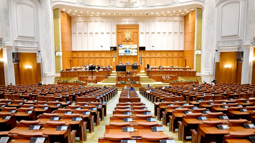 SURSE: Parlamentarii PNL nu vor participa la votul pentru guvernul Cioloș. Vor fi prezenți la ședință, dar vor sta în bănci