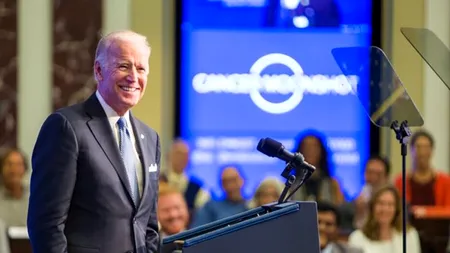 Joe Biden anulează un ordin controversat semnat de Donald Trump. Vizată, platforma TikTok