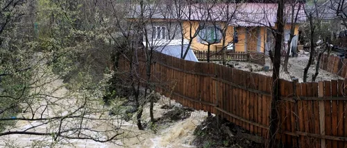 Peste 60 de gospodării din 11 localități buzoiene, inundate în urma ploilor
