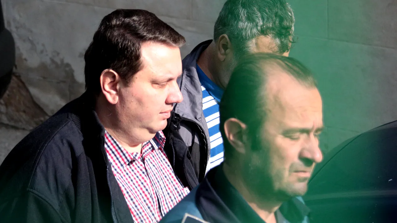 Realitatea paralelă pe care o construiește premierul României la televizor după SCANDALUL DUICU. De ce fraza „DNA n-are nicio treabă cu asta