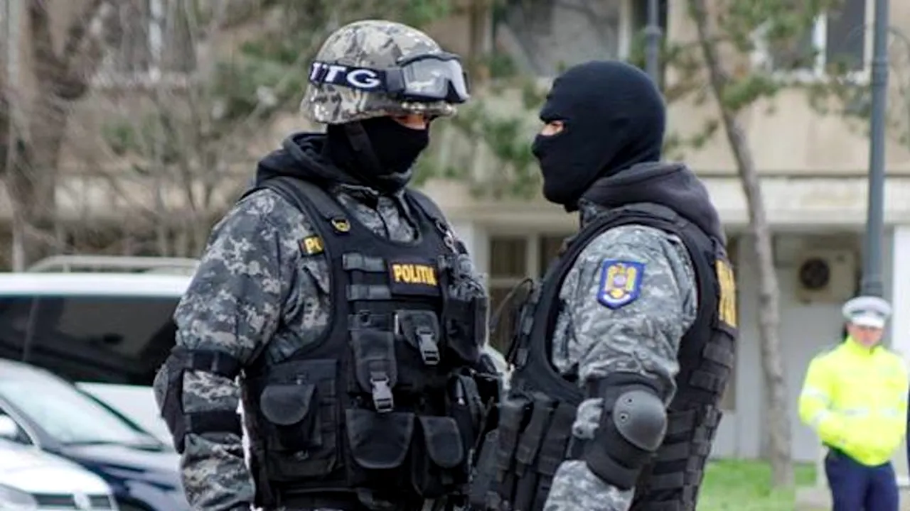 Primarul era traficant de droguri! „Mascații” DIICOT l-au săltat împreună cu toți complicii!