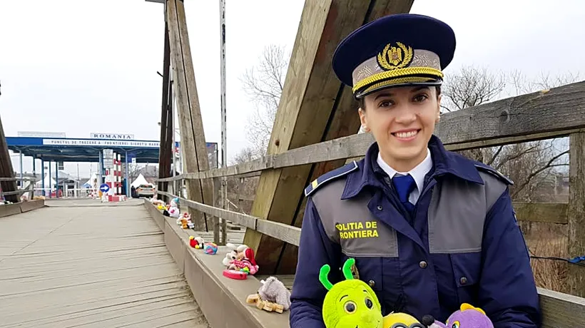 FOTO | Cum arată „Podul jucăriilor” dintre România și Ucraina. „Parcă mai alină durerea din ochii mamelor”