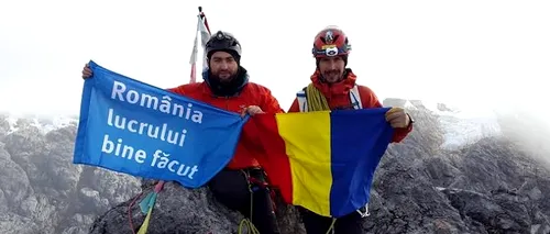 „România lucrului bine făcut a urcat la 4.884 de metri, în Papua, Indonezia. Klaus Iohannis a publicat această fotografie pe pagina sa de Facebook