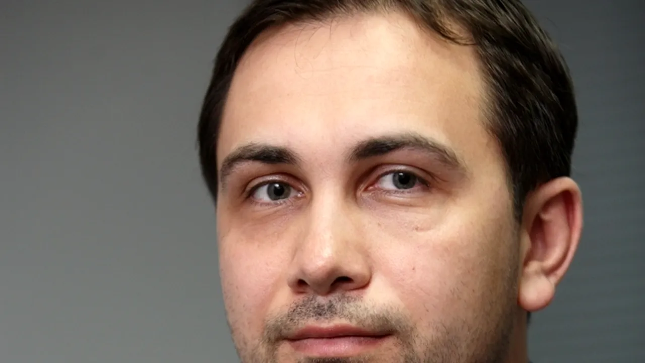 GUVERNUL PONTA. Lucian Isar, economistul surpriză cu studii la Oxford