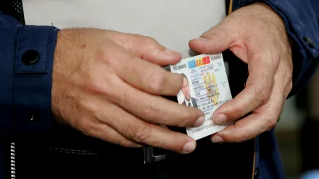 BULETINUL clasic, doar pentru câțiva români. MAI a explicat în ce situații se mai poate elibera vechea carte de identitate