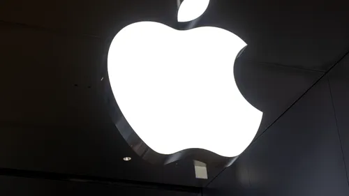 Venituri peste așteptări pentru Apple, în pofida vânzărilor slabe de telefoane iPhone