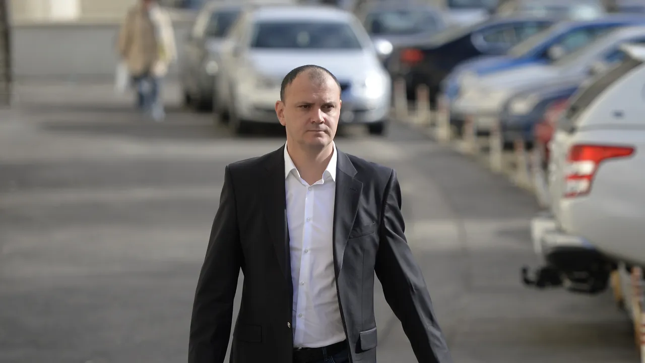 Sebastian Ghiță s-a prezentat la poliție în Belgrad 