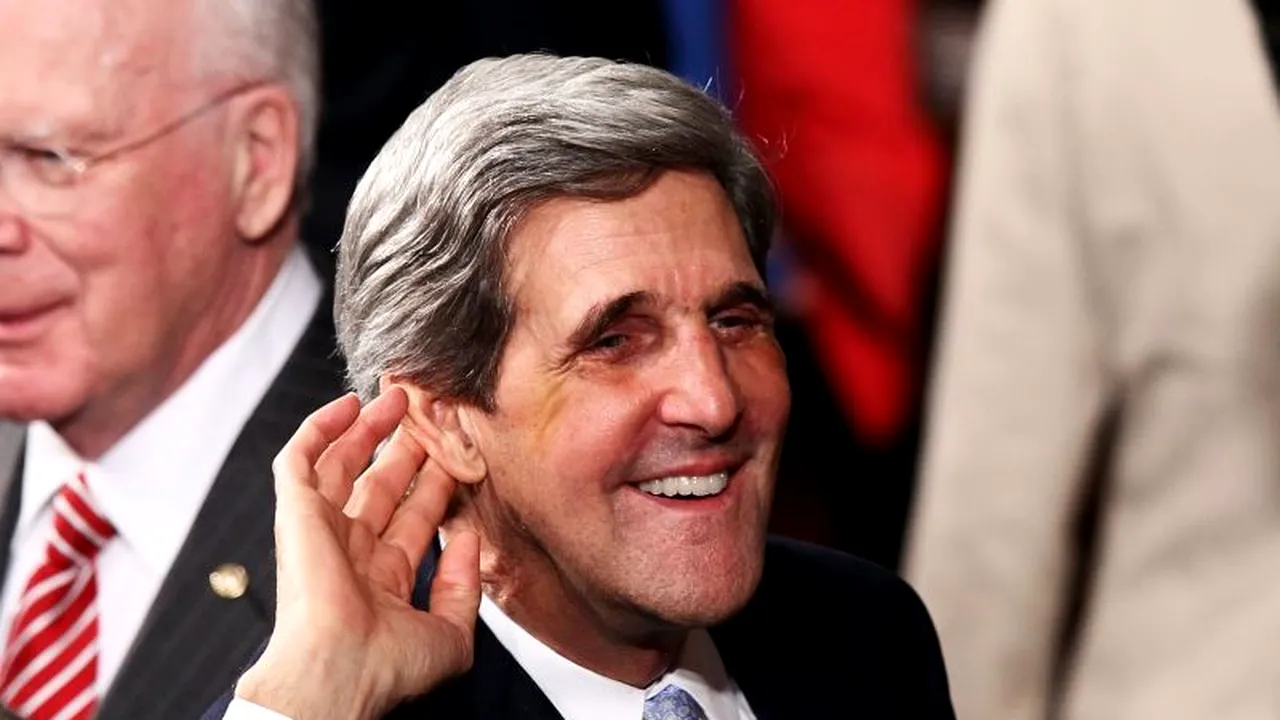  Barack Obama l-a nominalizat. El o va înlocui pe  Hillary Clinton