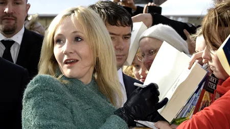 J.K. Rowling, autoarea seriei 