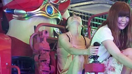 GALERIE FOTO. Inedita atracție dintr-un restaurant japonez