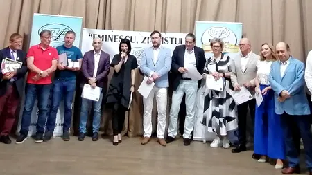 Premiile UZPR | ”Eminescu, ziaristul” – excelența în jurnalism de Ziua Ziaristului Român