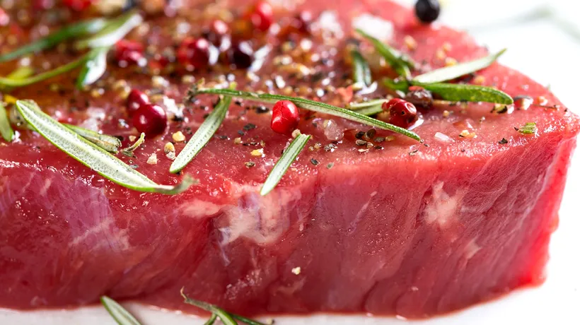 STUDIU: Chiar și consumul moderat de carne roșie crește substanțial riscul de cancer intestinal