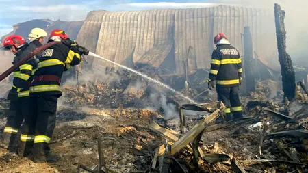 Prefect: Persoanele date dispărute după incendiul de la Ferma Dacilor sunt doi copii și un adult tânăr/Oficialul anunță verificări la toate pensiunile