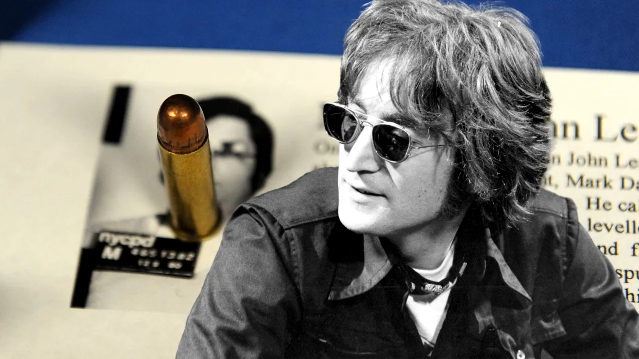 GLONȚUL de Revolver care l-a ucis pe John Lennon, scos la licitație pentru un preț uluitor. Îți poți cumpăra o Dacia Logan la mâna a doua această sumă