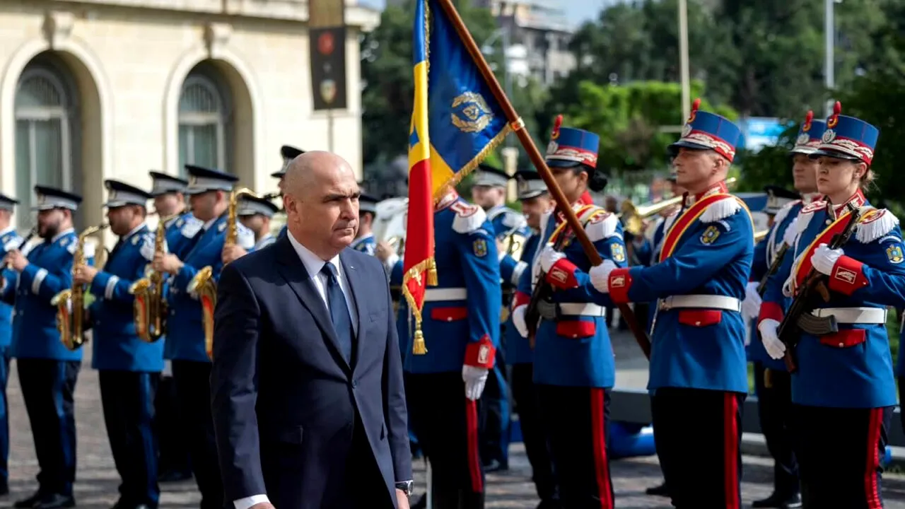 Ilie Bolojan a participat la evenimentul organizat cu ocazia împlinirii a 164 de ani de la înființarea MAI. Ce mesaj le-a transmis angajaților