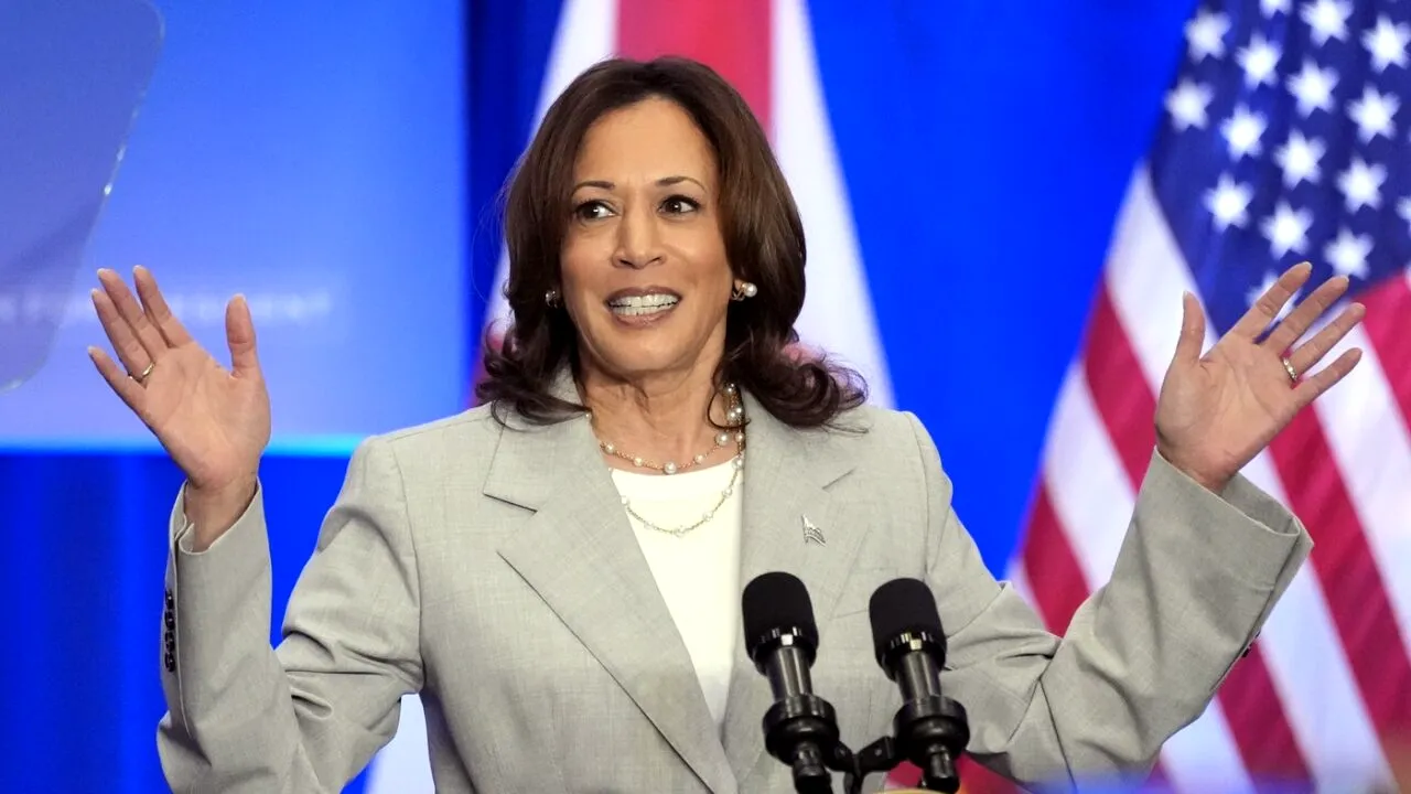 Cine este KAMALA Harris, propunerea lui Joe Biden pentru Casa Albă