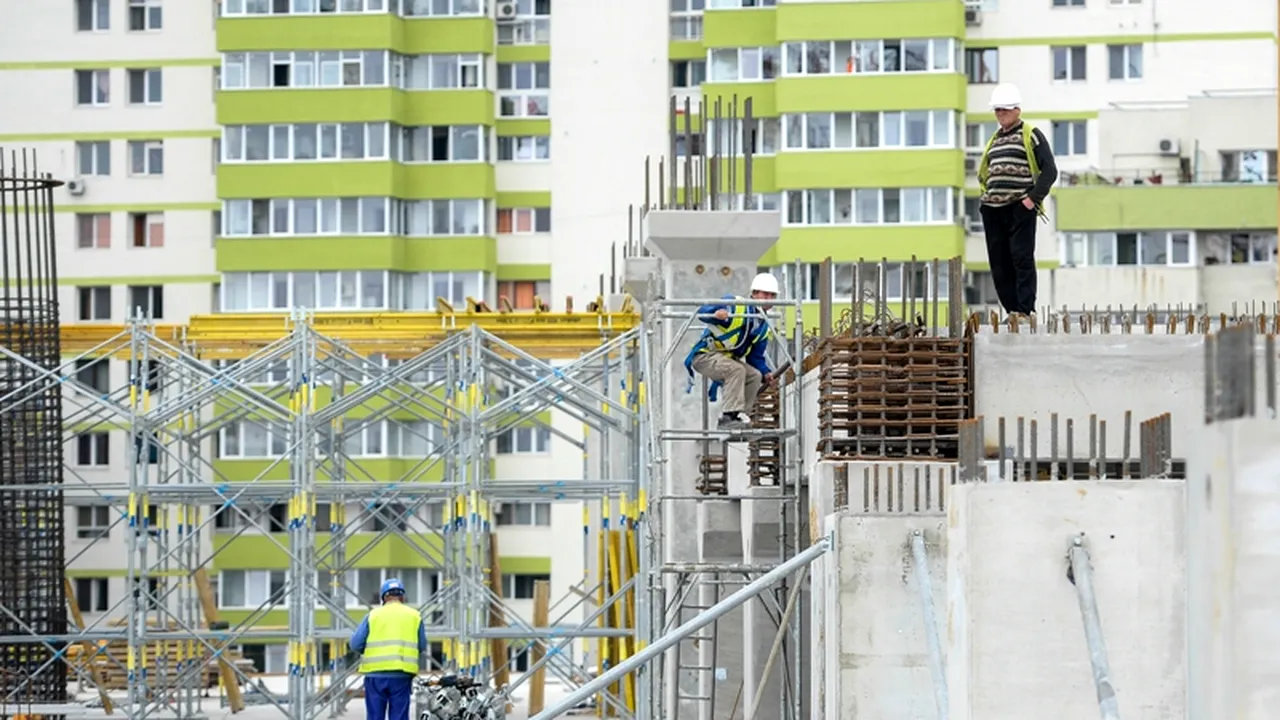 Când pleacă de la muncă, românul are în buzunar cel mai mic salariu din UE. Când ajunge acasă, devine brusc invidia Europei