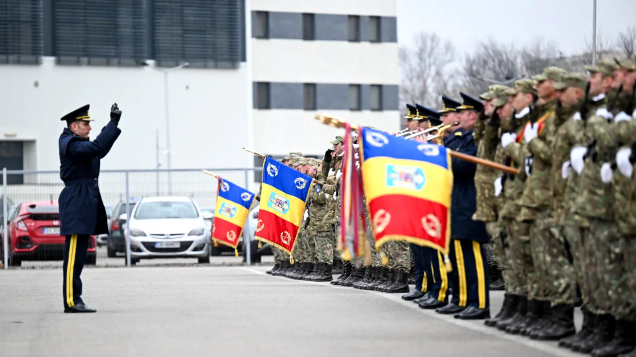 Noua lege a APĂRĂRII stabilește ce am putea fi obligați să facem în caz de război: De la muncă voluntară la „cedare de bunuri” 