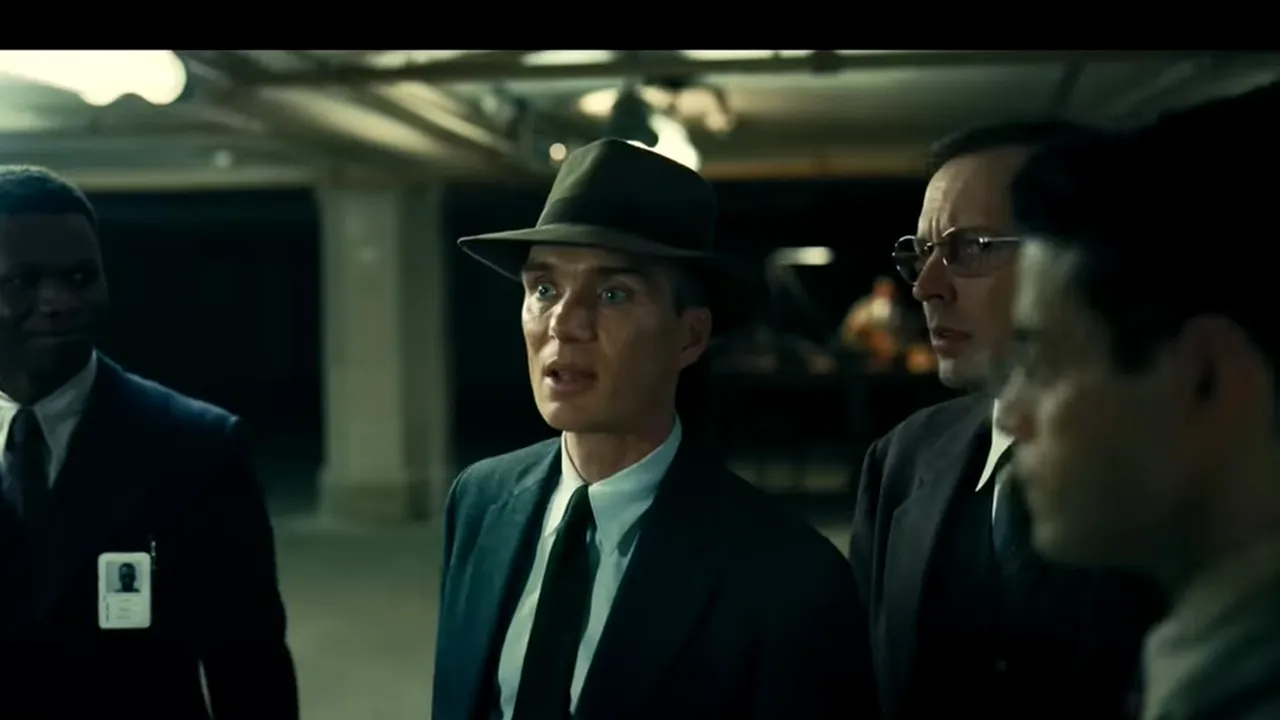 Îndemn la boicot în India al filmului „Oppenheimer”. Ce scenă i-a SCANDALIZAT pe oameni