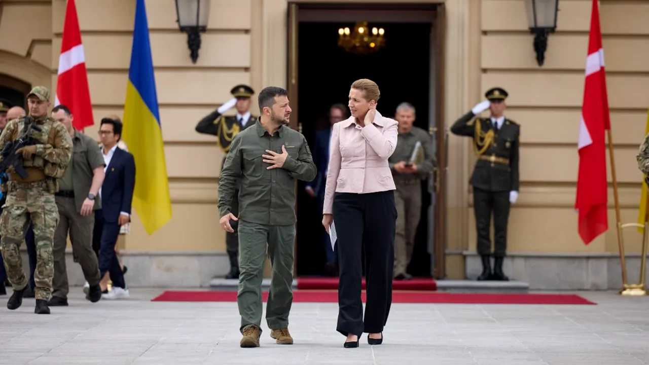 Ucraina este „lăsată din brațe”: în 2026, și Danemarca reduce ajutorul pentru Kiev la jumătate