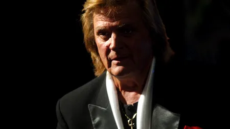 A făcut GLUME, a recitat VERSURI și A CÂNTAT pentru clujeni. Florin Piersic, mărturie CUTREMURĂTOARE: Îmi pare rău de un singur lucru