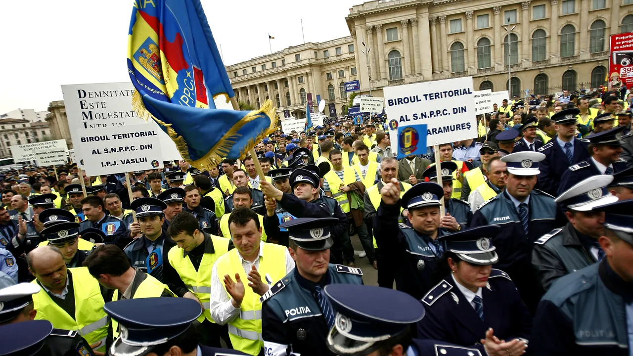 Noua schemă de salarizare. Cum au ajuns salariile din MApN să crească cu 267% în draftul de la Ministerul Muncii 